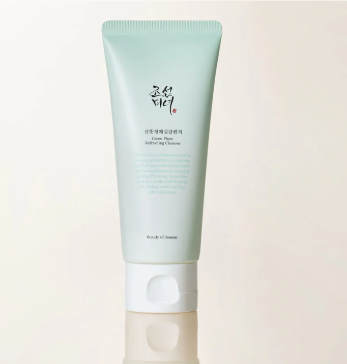 Green Plum Refreshing Cleanser 100ml