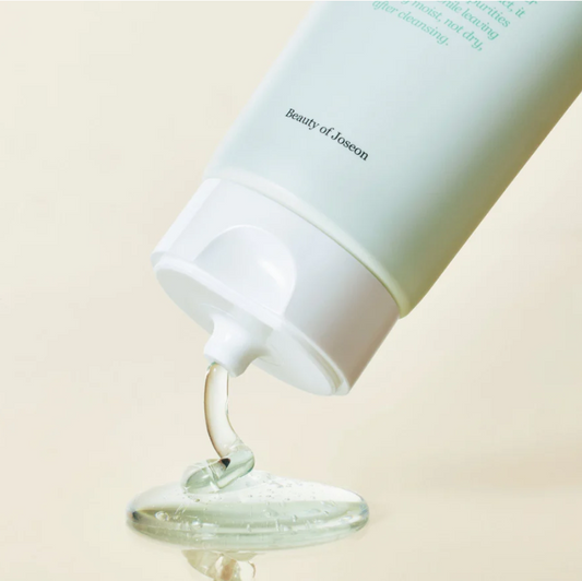 Green Plum Refreshing Cleanser 100ml